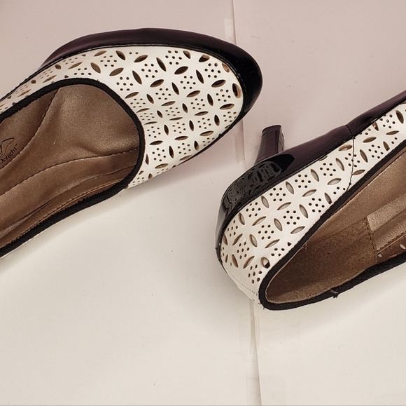 High heels - Picture 3 of 3